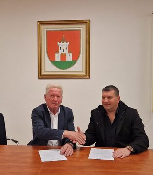 Župan Občine Rogatec, g. Martin Mikolič in direktor podjetja BLISK BO-NA d.o.o., g. Boštjan VELIČK…
